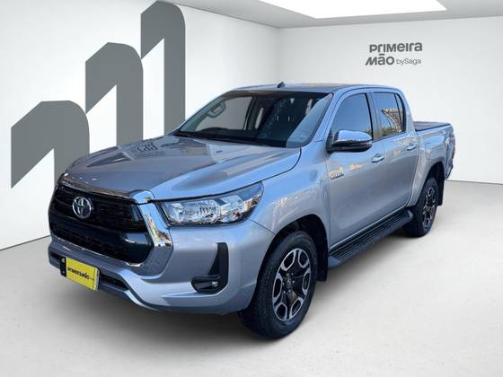 TOYOTA HILUX 2.8 D-4D TURBO DIESEL CD SRV 4X4 AUTOMÁTICO TOYOTA HILUX 2.8 D-4D TURBO DIESEL CD SRV 4X4 AUTOMÁTICO